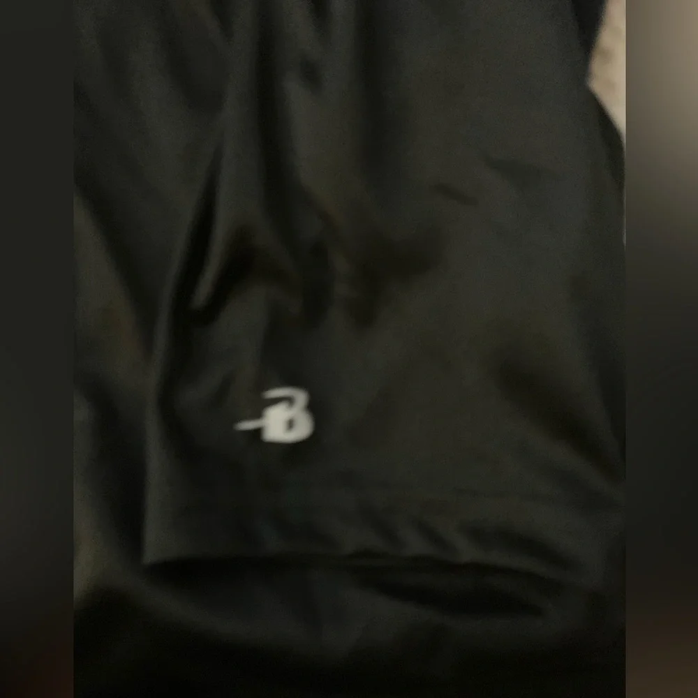 Badger Sport 1/4 zip pullover - Picture 4 of 4